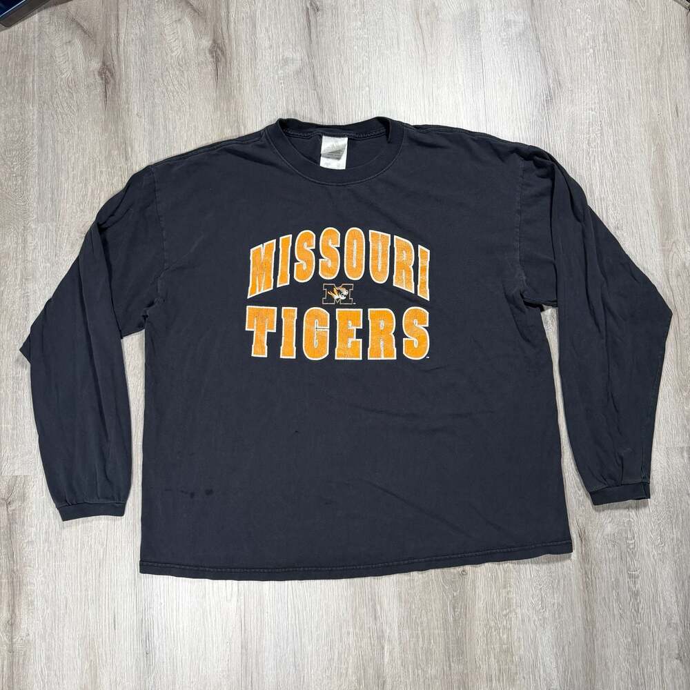 Mens Adidas Missouri Tigers Graphic Long Sleeve T-Shirt Black Y2K Distressed
